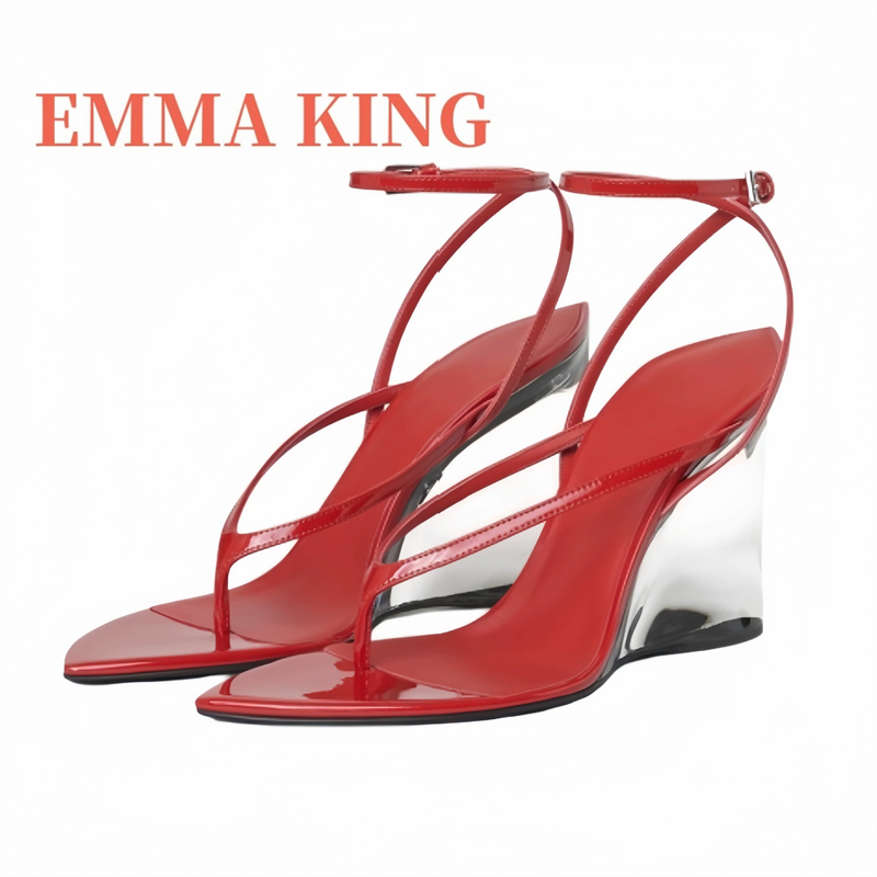 Sandalias de cuña de charol pa - Clear Strap Heel reseña y precio